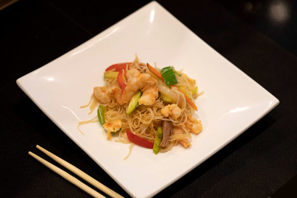 FIDEOS FRITOS SINGAPUR